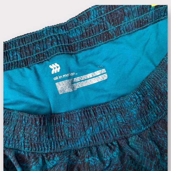 All in Motion Women’s Mid-Rise Running Short 3” Teal XXL NWT - Picture 7 of 9
